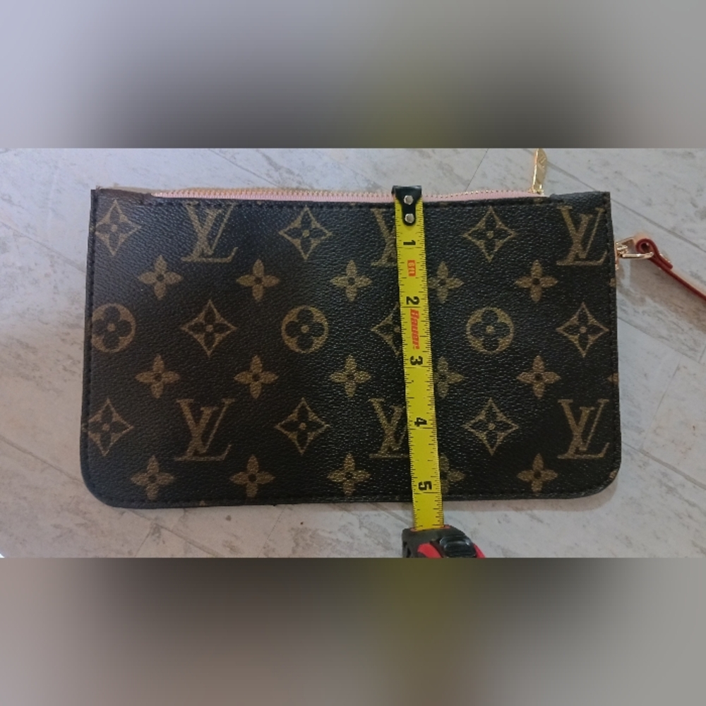 Designer Neverfull Pink Interior Tote Brown Purse - Picture 6 of 6